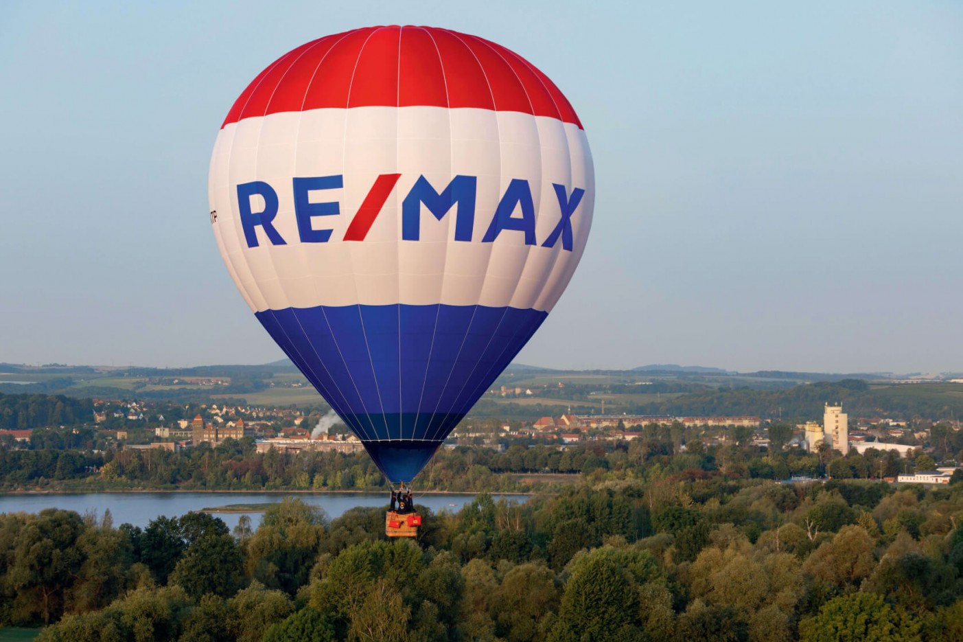 REMAX